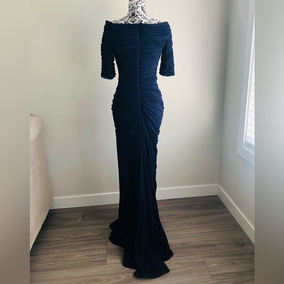 Tadashi Shoji Asymmetric Ruched Sleeve Gown Dress with Train Navy Blue XS S - Picture 2 of 13